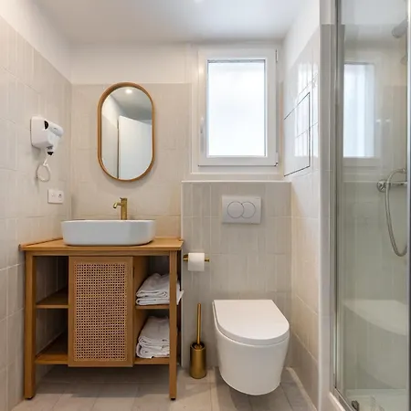 Apartmanhotel 'hotel La Le Bourget, Paris, Parc Des Expositions 3*